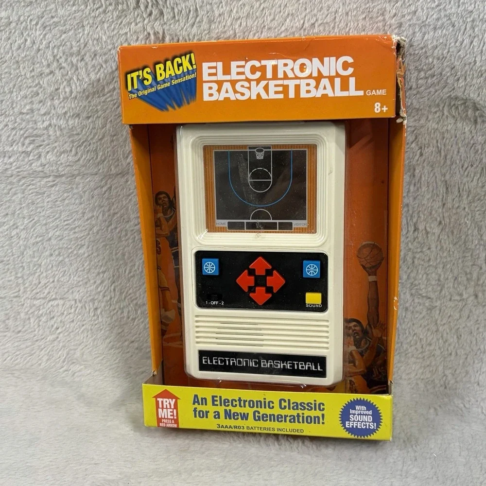Electronic Basketball Handheld Game Basic Fun 2016 Mattel Retro Vintage Style